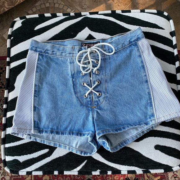 Vintage 1990s Retro 1 Lace Up Jean Shorts Size 5 Y2K - Picture 6 of 6